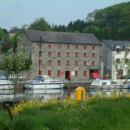 Waterside Guesthouse Graiguenamanagh Εξωτερικό φωτογραφία